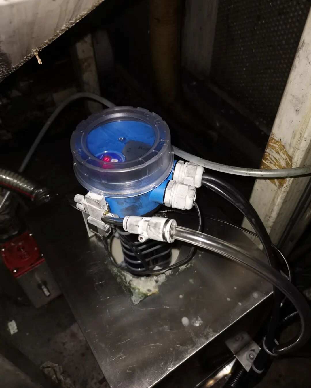 单台CNC设备切削液浓度监测